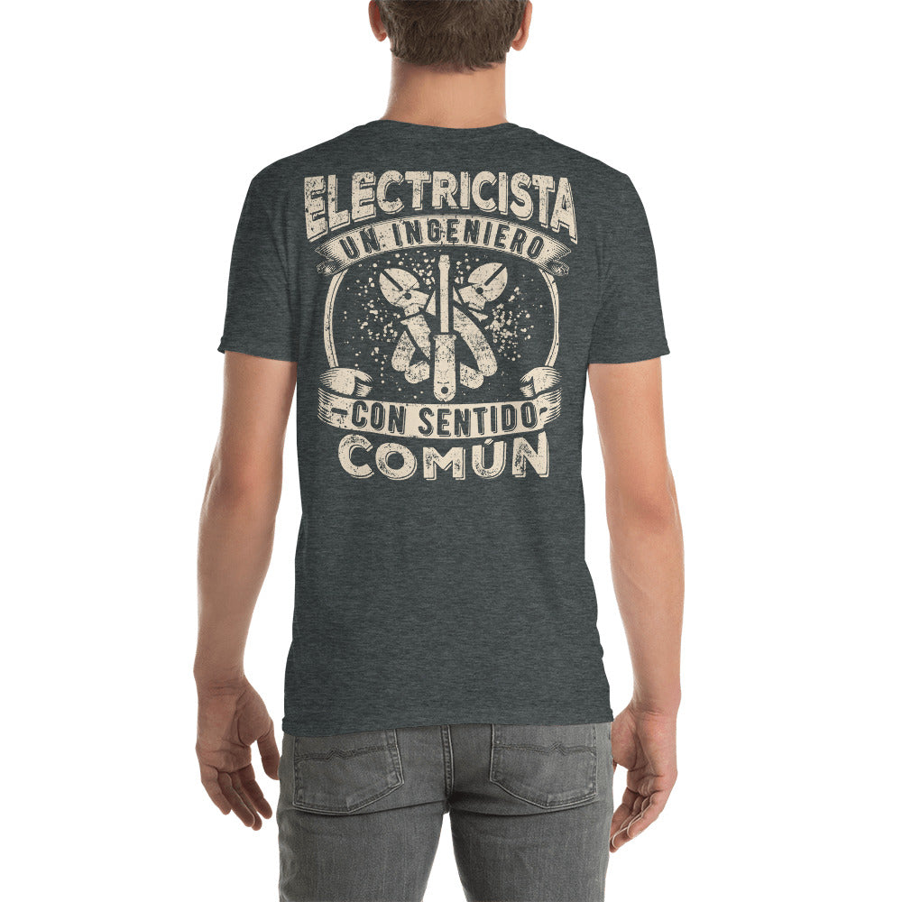 Camiseta unisex Electricista un Ingeniero Bk