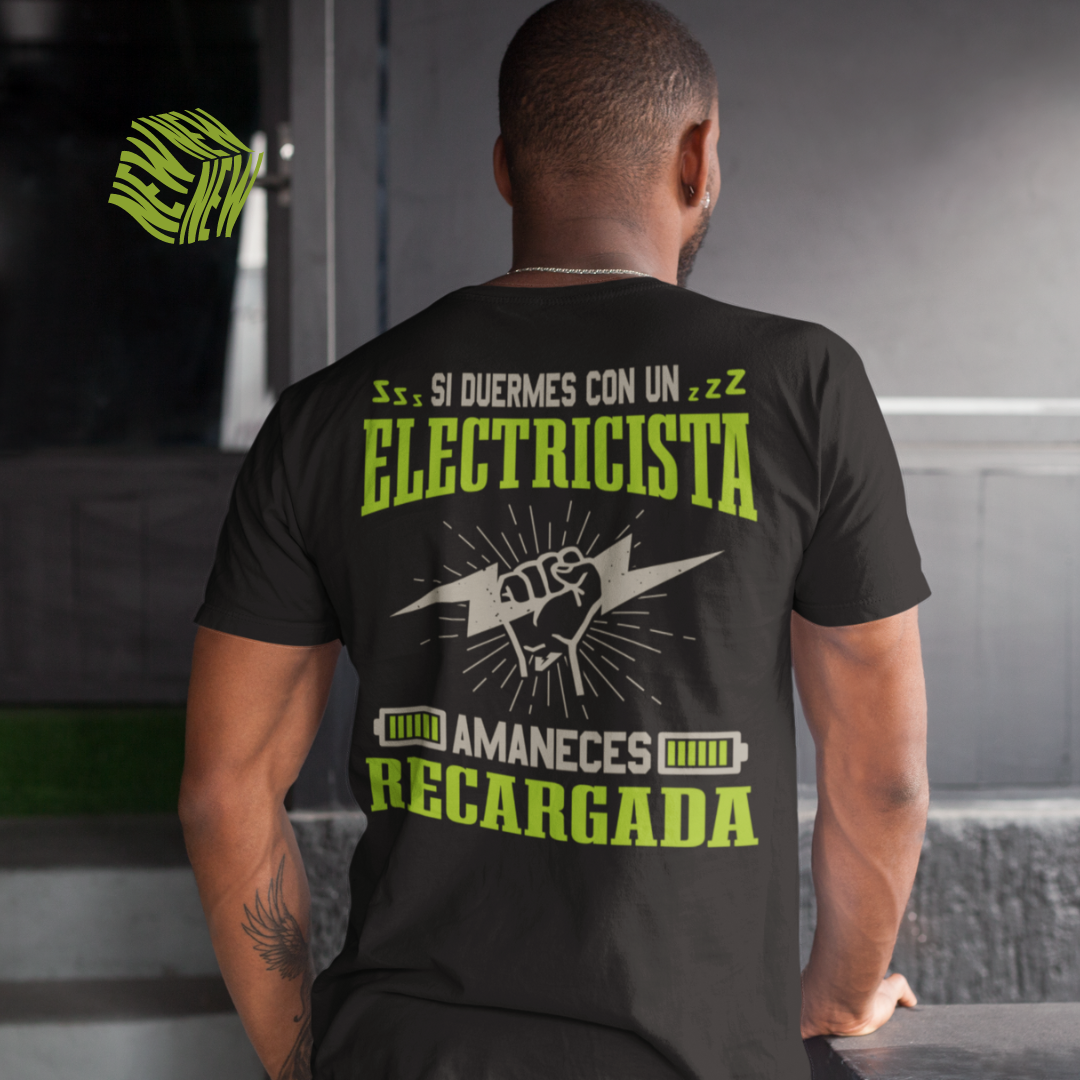 Sleep with an Electrician Wake up Fully Charged T-Shirt Spanish