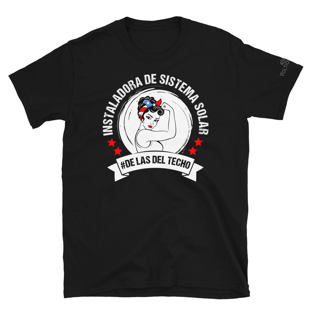 Female Solar Installer T-Shirt Spanish